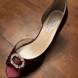David’s Bridal size 9 Wine colored shoes